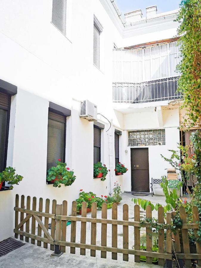 Simi Central Apartment Oradea Luaran gambar